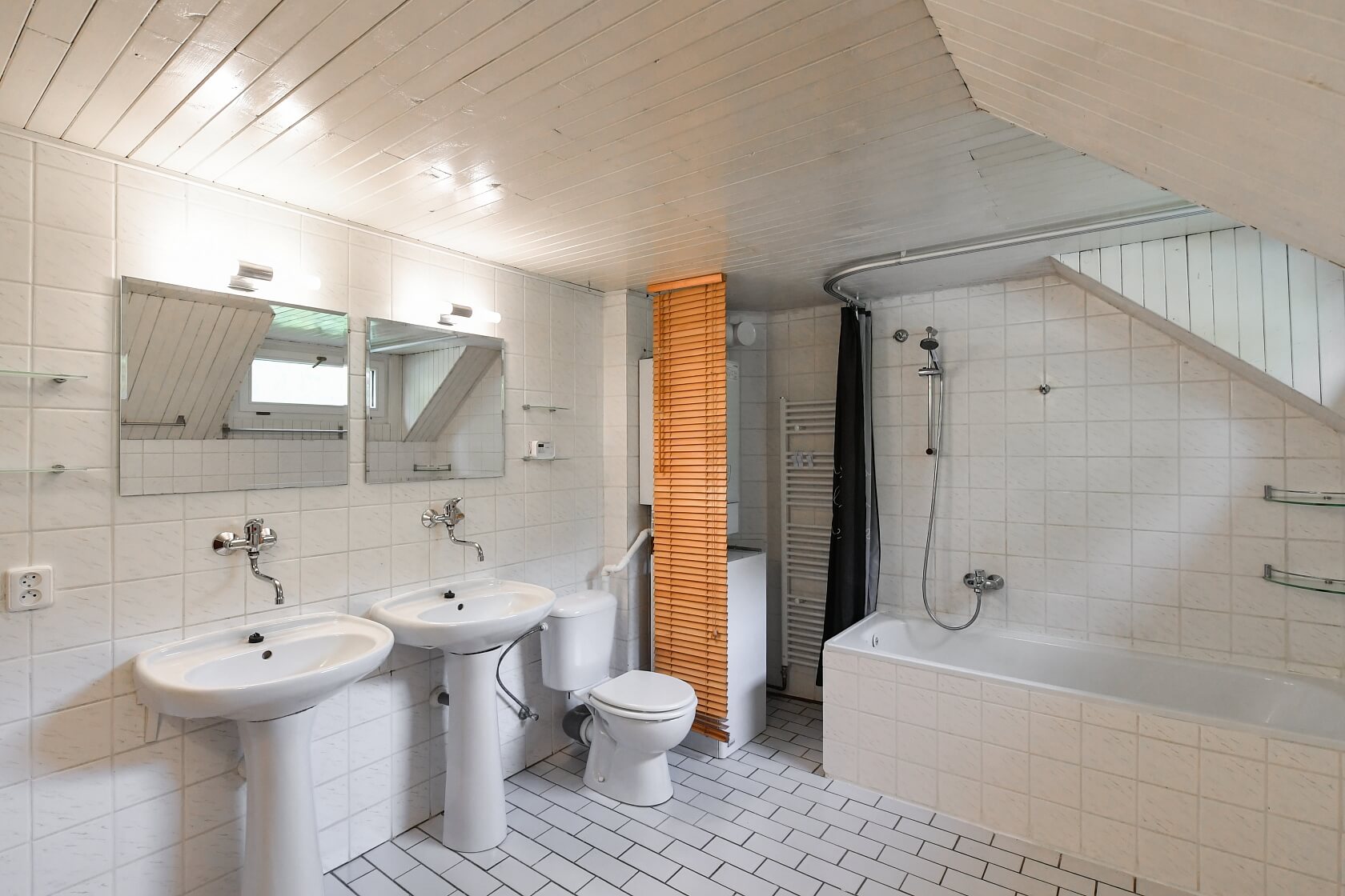 Vostrovská, Dejvice - Prague 6 | Rent, House Three-bedroom (4+1), 224 m²