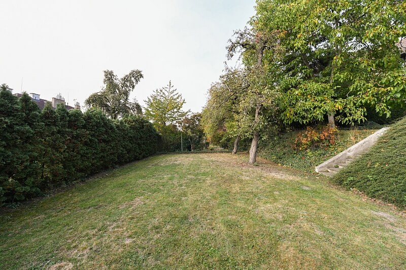 Vostrovská, Dejvice - Prague 6 | Rent, House Three-bedroom (4+1), 224 m²