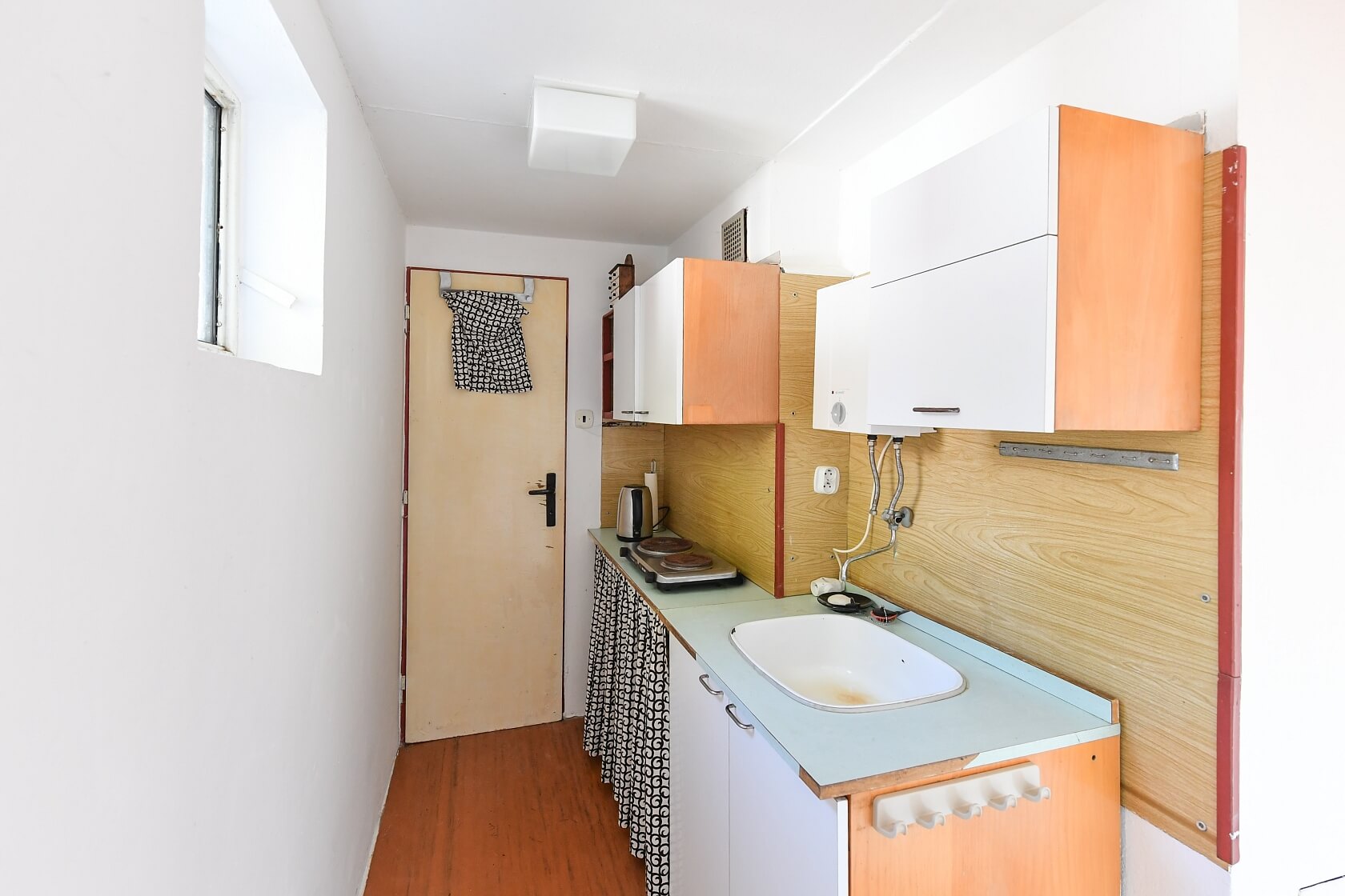 Chrást nad Sázavou, Týnec nad Sázavou - Benešov | Prodej, Rodinný dům 4+kk, 111 m²