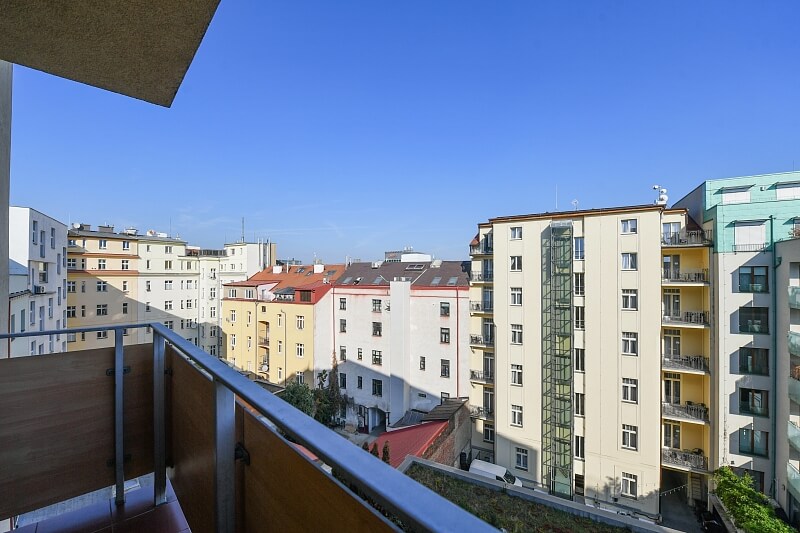 Na Zatlance, Smíchov - Prague 5 | Rent, Apartment One-bedroom (2+kk), 45 m²