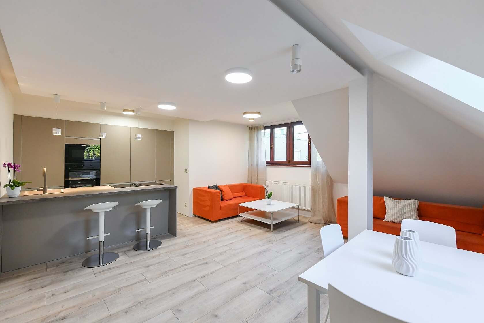 Ke Dvoru, Vokovice - Prague 6 | Rent, Apartment Two-bedroom (3+kk), 88 m²