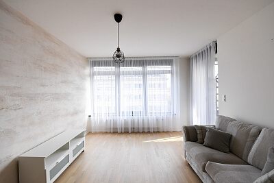 Na Korábě, Libeň - Praha 8 | Pronájem, Byt 2+kk, 56 m²
