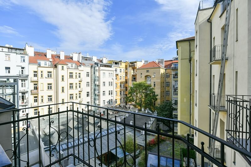U Staré školy, Staré Město - Prague 1 | Rent, Apartment Two-bedroom (3+1), 116 m²
