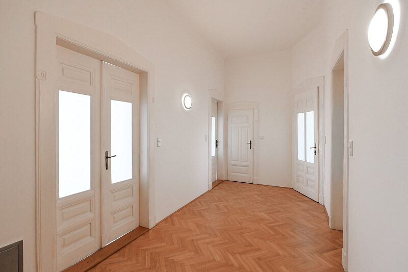 U Staré školy, Staré Město - Praha 1 | Pronájem, Byt 3+1, 116 m²