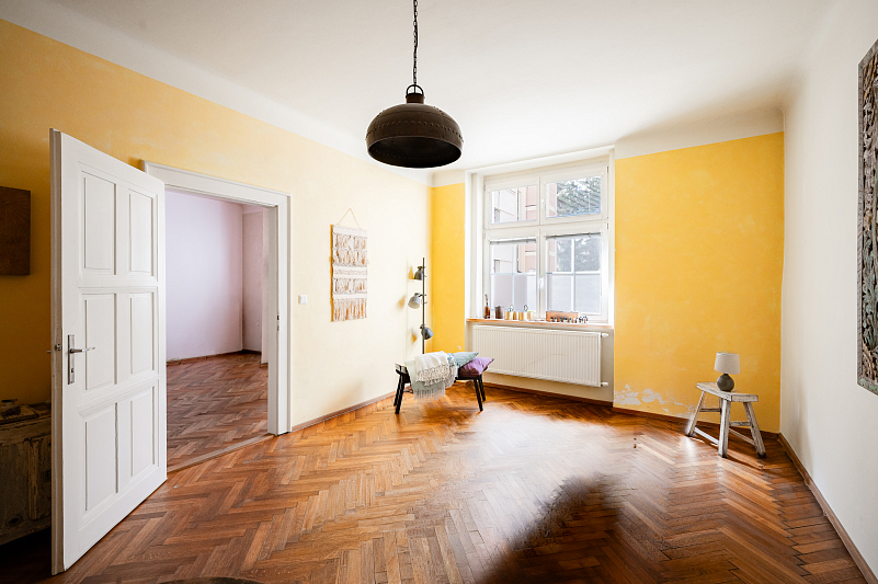 Za Pohořelcem, Střešovice - Prague 6 | Sale, Apartment Two-bedroom (3+1), 81 m²