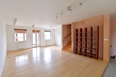 Smetanova, Velké Přílepy - Praha-západ | Pronájem, Rodinný dům 5+kk, 247 m²