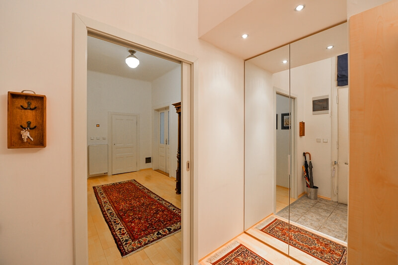 Lužická, Vinohrady - Prague 2 | Rent, Apartment Two-bedroom (3+1), 115 m²