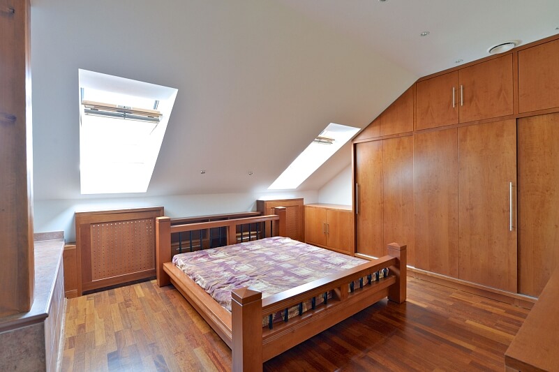 Londýnská, Vinohrady - Praha 2 | Pronájem, Byt 2+kk, 250 m²