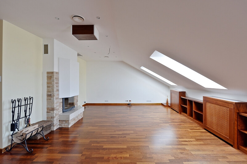 Londýnská, Vinohrady - Prague 2 | Rent, Apartment One-bedroom (2+kk), 250 m²