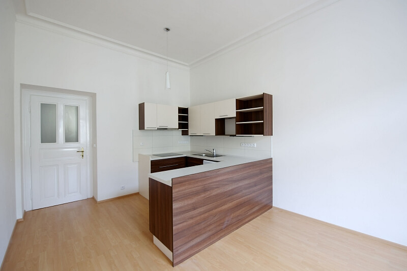 Italská, Vinohrady - Prague 2 | Rent, Apartment One-bedroom (2+1), 91 m²