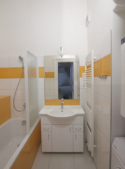 Italská, Vinohrady - Prague 2 | Rent, Apartment One-bedroom (2+1), 91 m²