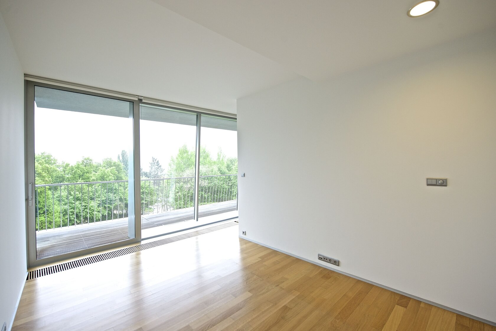 Na Hřebenkách, Smíchov - Prague 5 | Rent, Apartment One-bedroom (2+kk), 81 m²