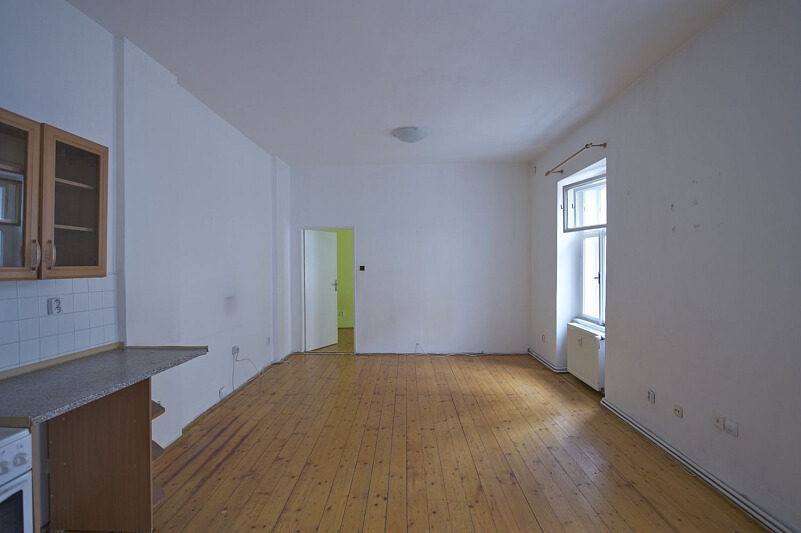 Lipanská, Žižkov - Prague 3 | Sale, Apartment One-bedroom (2+kk), 37 m²