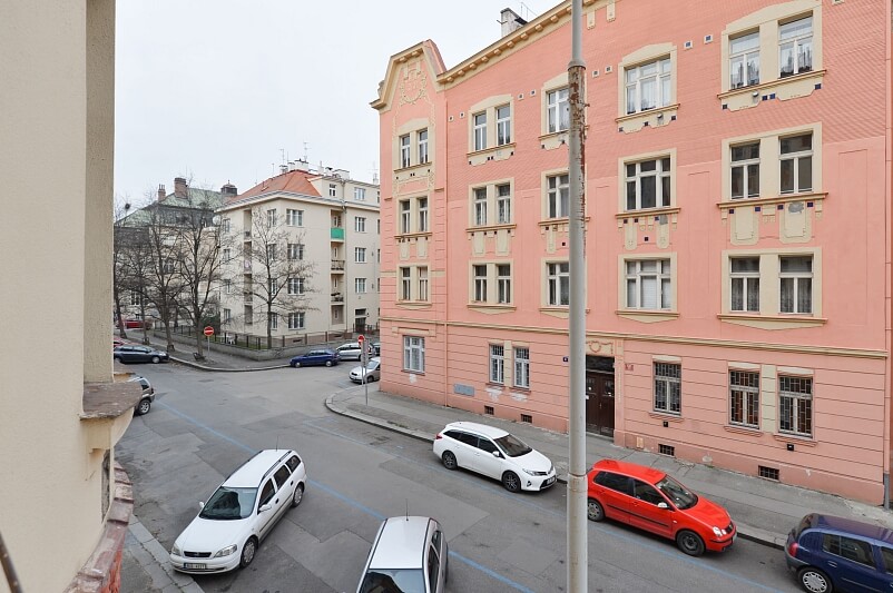 Kubova, Karlín - Prague 8 | Rent, Apartment One-bedroom (2+1), 80 m²
