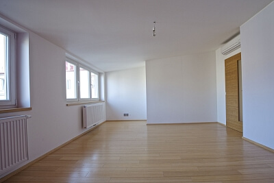 Domažlická, Žižkov - Prague 3 | Sale, Apartment Three-bedroom (4+1), 115 m²