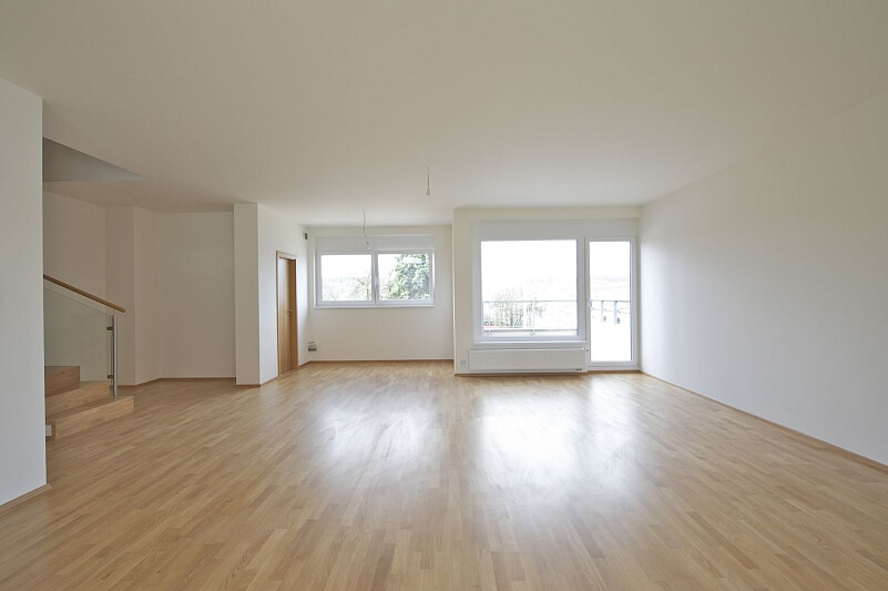Na Hvězdárně, Velká Chuchle - Prague 5 | Rent, House Three-bedroom (4+kk), 141 m²