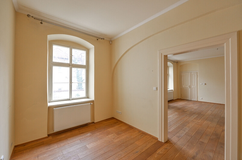 Thunovská, Malá Strana - Prague 1 | Rent, Apartment One-bedroom (2+kk), 78 m²