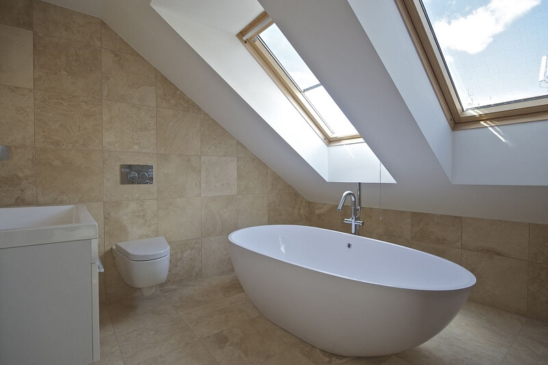 Vlkova, Žižkov - Prague 3 | Sale, Apartment Three-bedroom (4+kk), 144 m²