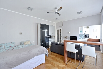 Konviktská, Staré Město - Praha 1 | Pronájem, Byt 1+kk, 38 m²