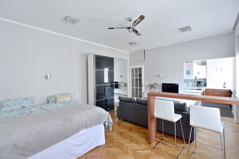 Konviktská, Staré Město - Prague 1 | Rent, Apartment Studio (1+kk), 38 m²