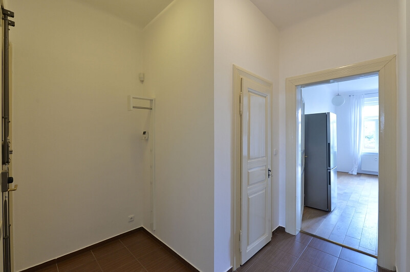 Náměstí generála Kutlvašra, Nusle - Prague 4 | Rent, Apartment One-bedroom (2+kk), 52 m²