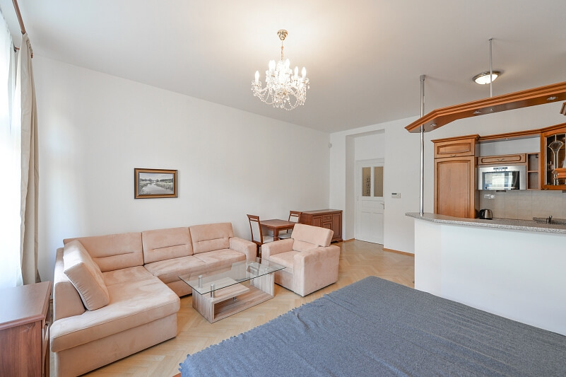 Mánesova, Vinohrady - Prague 2 | Rent, Apartment Studio (1+kk), 38 m²
