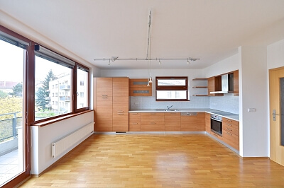 Ruská, Vršovice - Prague 10 | Rent, Apartment Two-bedroom (3+kk), 99 m²