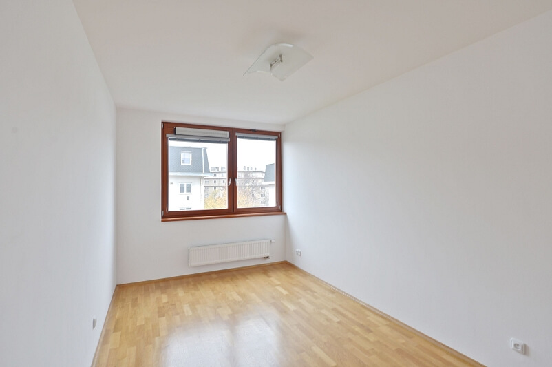 Ruská, Vršovice - Prague 10 | Rent, Apartment Two-bedroom (3+kk), 99 m²