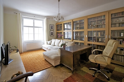 Národní obrany, Bubeneč - Praha 6 | Prodej, Byt 2+1, 85 m²