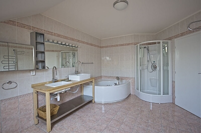 Musílkova, Košíře - Prague 5 | Sale, Apartment Two-bedroom (3+kk), 167 m²