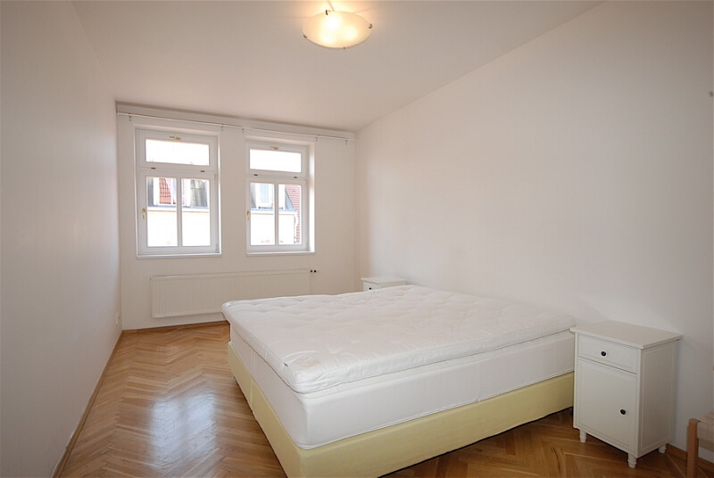 Záhřebská, Vinohrady - Prague 2 | Sale, Apartment Three-bedroom (4+kk), 116 m²