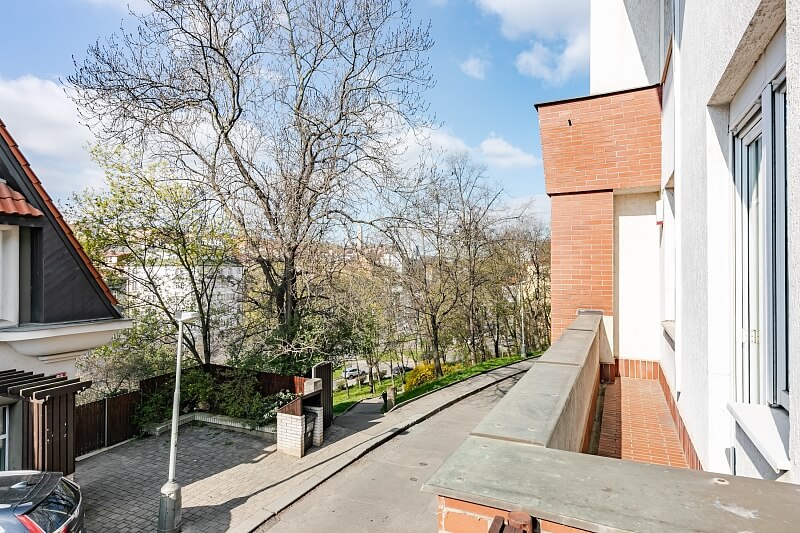 U Dvou srpů, Smíchov - Prague 5 | Rent, House Four-bedroom (5+1), 210 m²