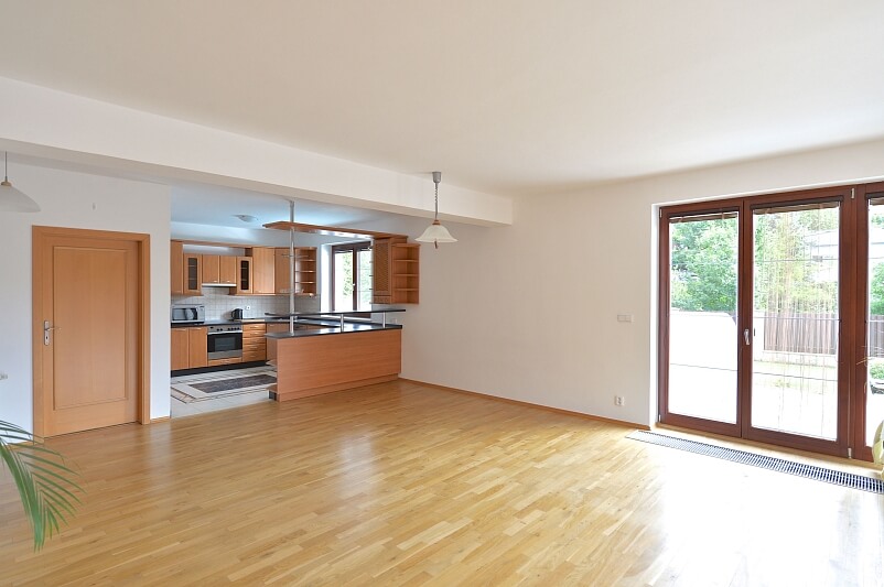 Na Zavadilce, Horoměřice - Praha-západ | Rent, House Four-bedroom (5+1), 277 m²