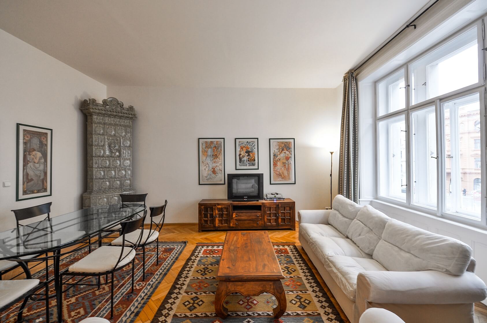 Odborů, Nové Město - Praha 2 | Pronájem, Byt 3+1, 81 m²