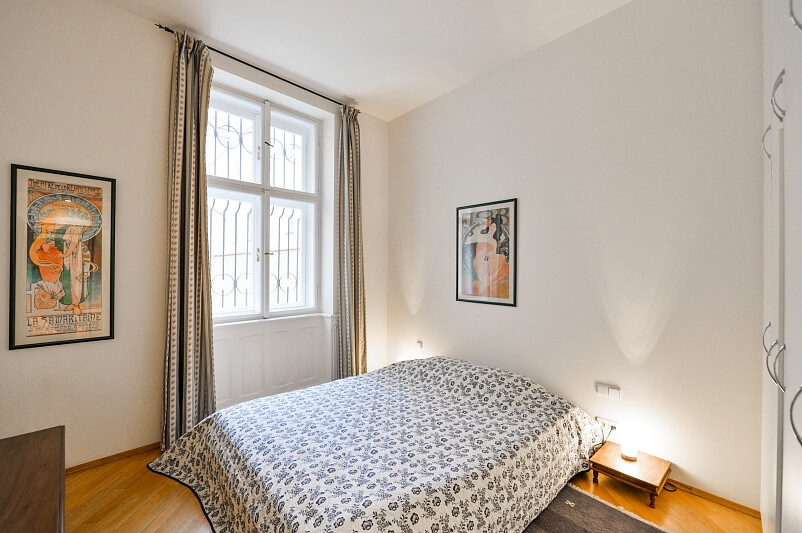 Odborů, Nové Město - Praha 2 | Pronájem, Byt 3+1, 81 m²