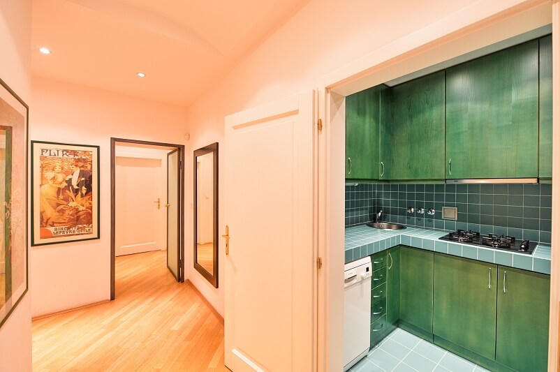 Odborů, Nové Město - Prague 2 | Rent, Apartment Two-bedroom (3+1), 81 m²