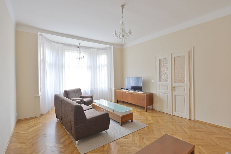Lucemburská, Vinohrady - Praha 3 | Pronájem, Byt 2+1, 90 m²