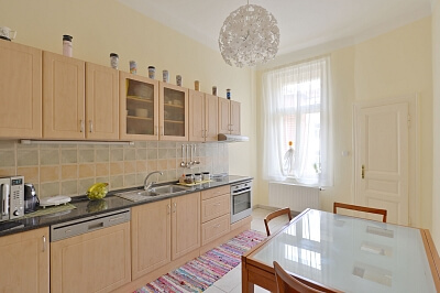 Lucemburská, Vinohrady - Prague 3 | Rent, Apartment One-bedroom (2+1), 90 m²
