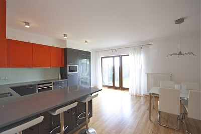 Statenice, Statenice - Praha-západ | Pronájem, Rodinný dům 4+1, 170 m²