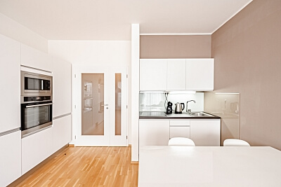 Nad Smetankou, Hrdlořezy - Praha 9 | Pronájem, Byt 2+kk, 64 m²