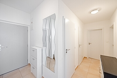 Nad Smetankou, Hrdlořezy - Praha 9 | Pronájem, Byt 2+kk, 64 m²