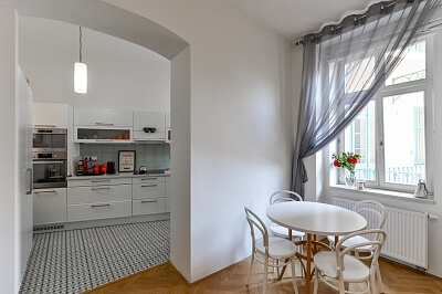 Vyšehradská, Nové Město - Prague 2 | Rent, Apartment One-bedroom (2+kk), 54 m²