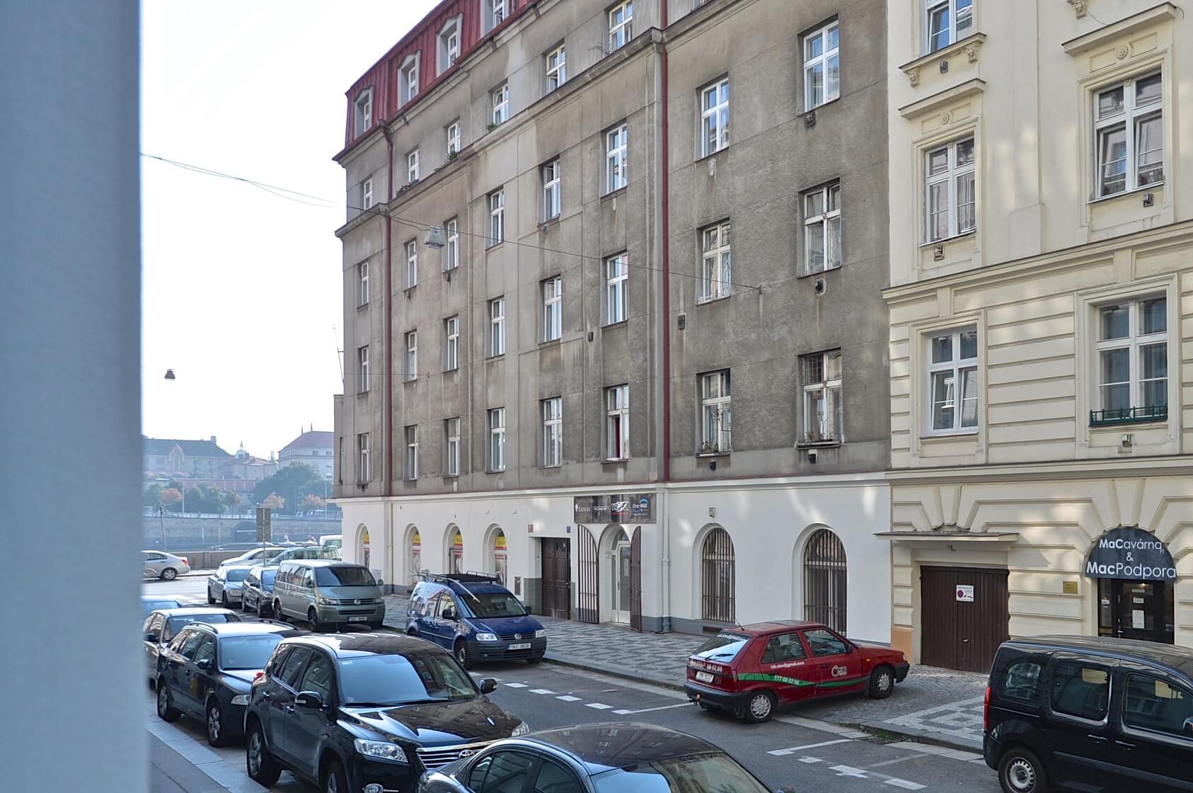 Na Bělidle, Smíchov - Prague 5 | Rent, Apartment Two-bedroom (3+1), 82 m²