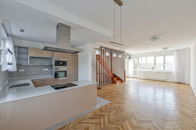 Na Míčánce, Dejvice - Praha 6 | Pronájem, Rodinný dům 4+kk, 190 m²