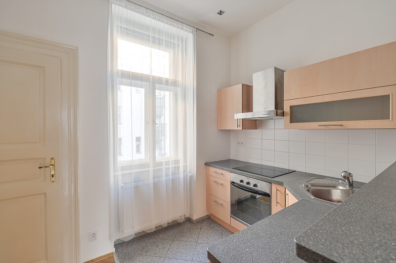 Na Bělidle, Smíchov - Prague 5 | Rent, Apartment One-bedroom (2+1), 66 m²
