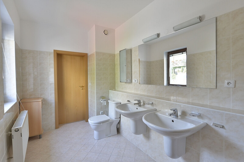 Irská, Vokovice - Prague 6 | Rent, Apartment Three-bedroom (4+kk), 126 m²