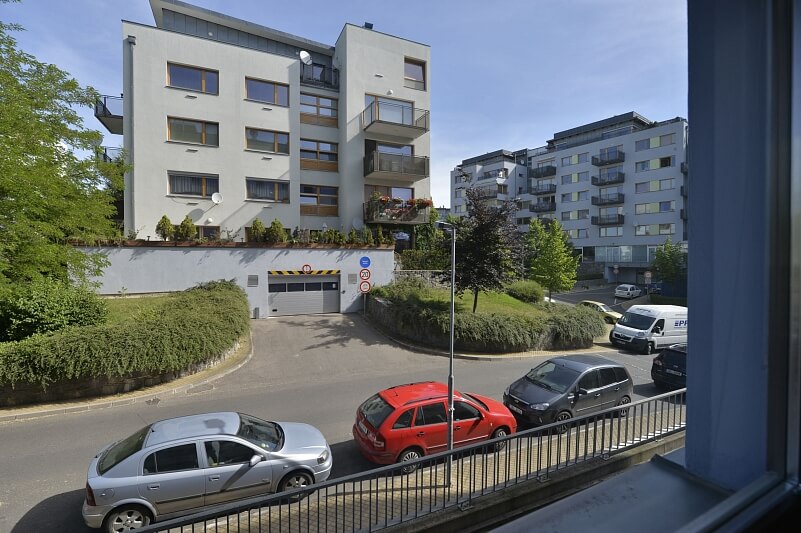 Irská, Vokovice - Prague 6 | Rent, Apartment Three-bedroom (4+kk), 126 m²