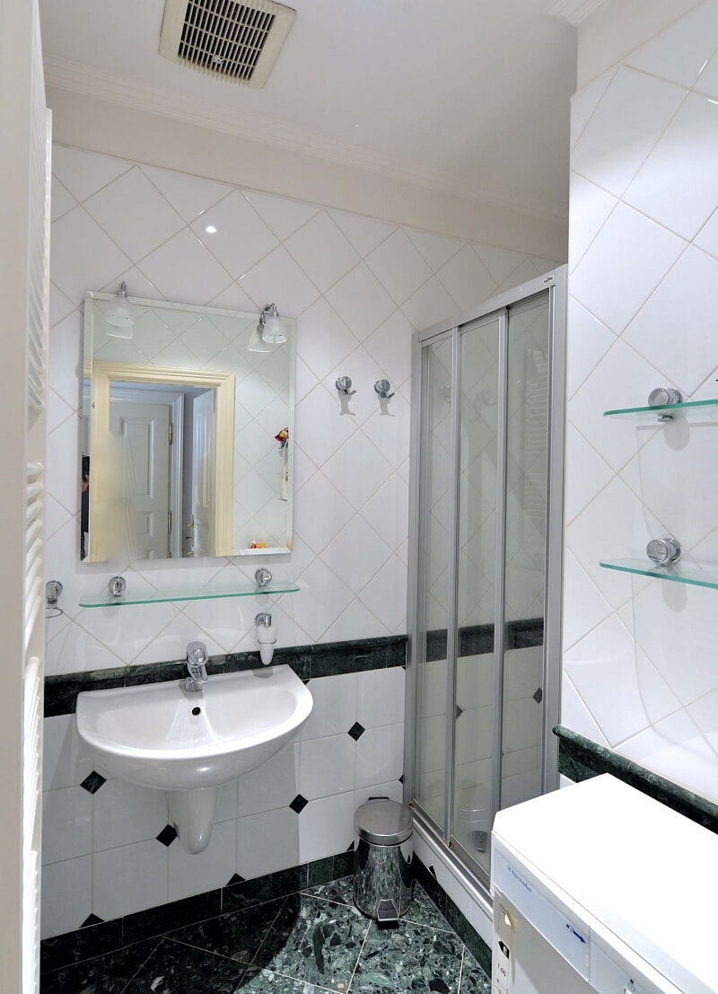 Vlašská, Malá Strana - Praha 1 | Pronájem, Byt 2+kk, 56 m²