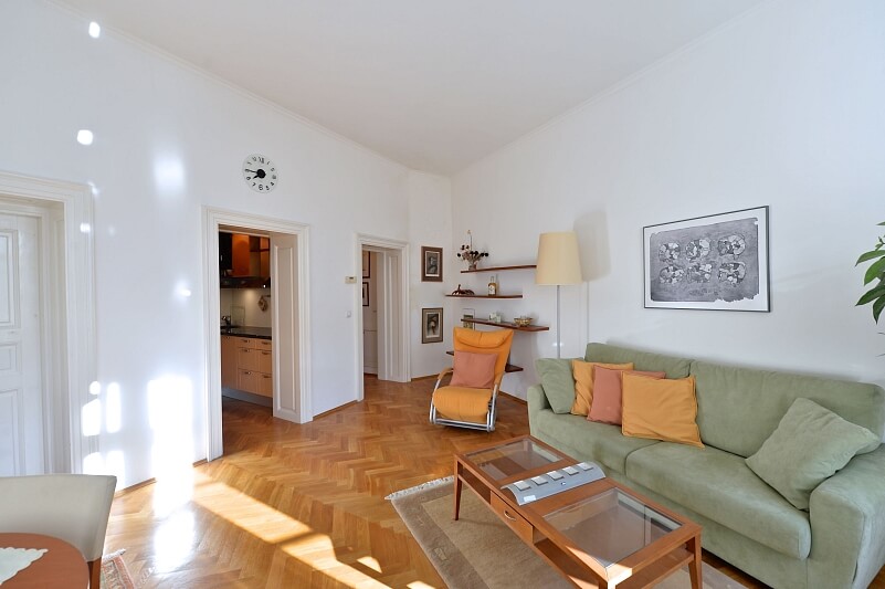 Vlašská, Malá Strana - Praha 1 | Pronájem, Byt 2+kk, 56 m²