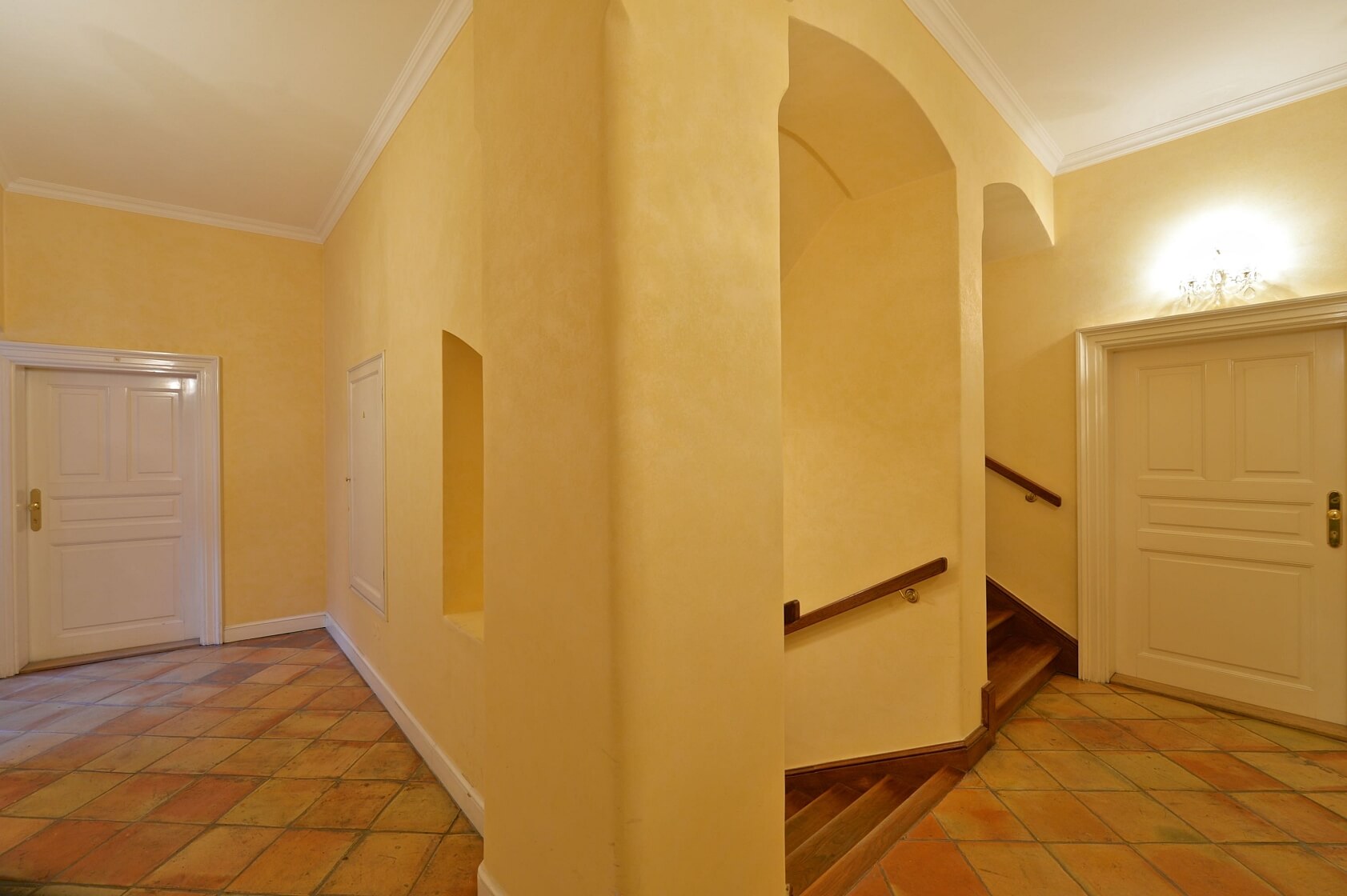 Vlašská, Malá Strana - Praha 1 | Pronájem, Byt 2+kk, 56 m²